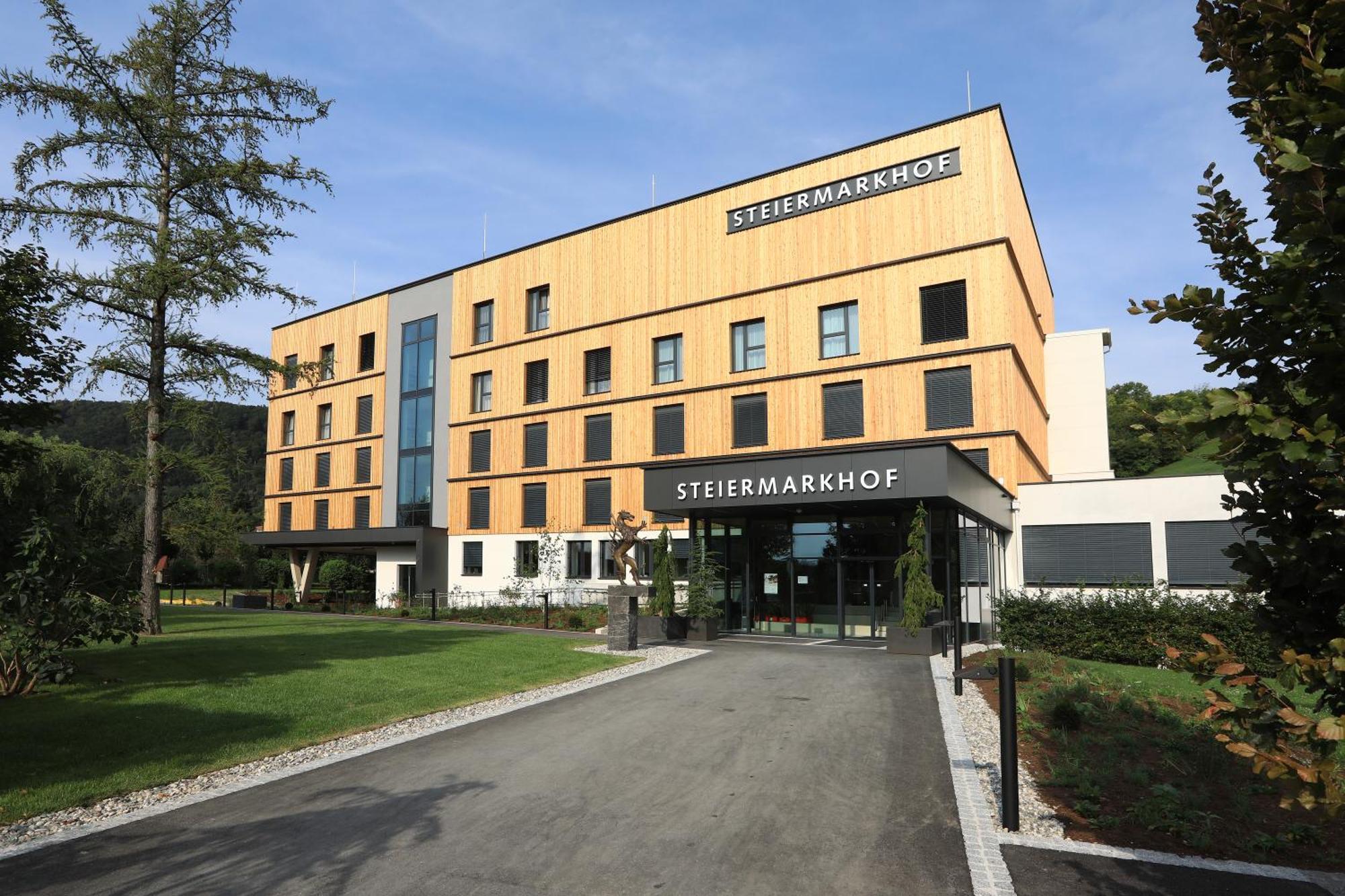Hotel Steiermarkhof Graz - Aus Holz Gebaut, Von Huegeln Gekuesst Dış mekan fotoğraf