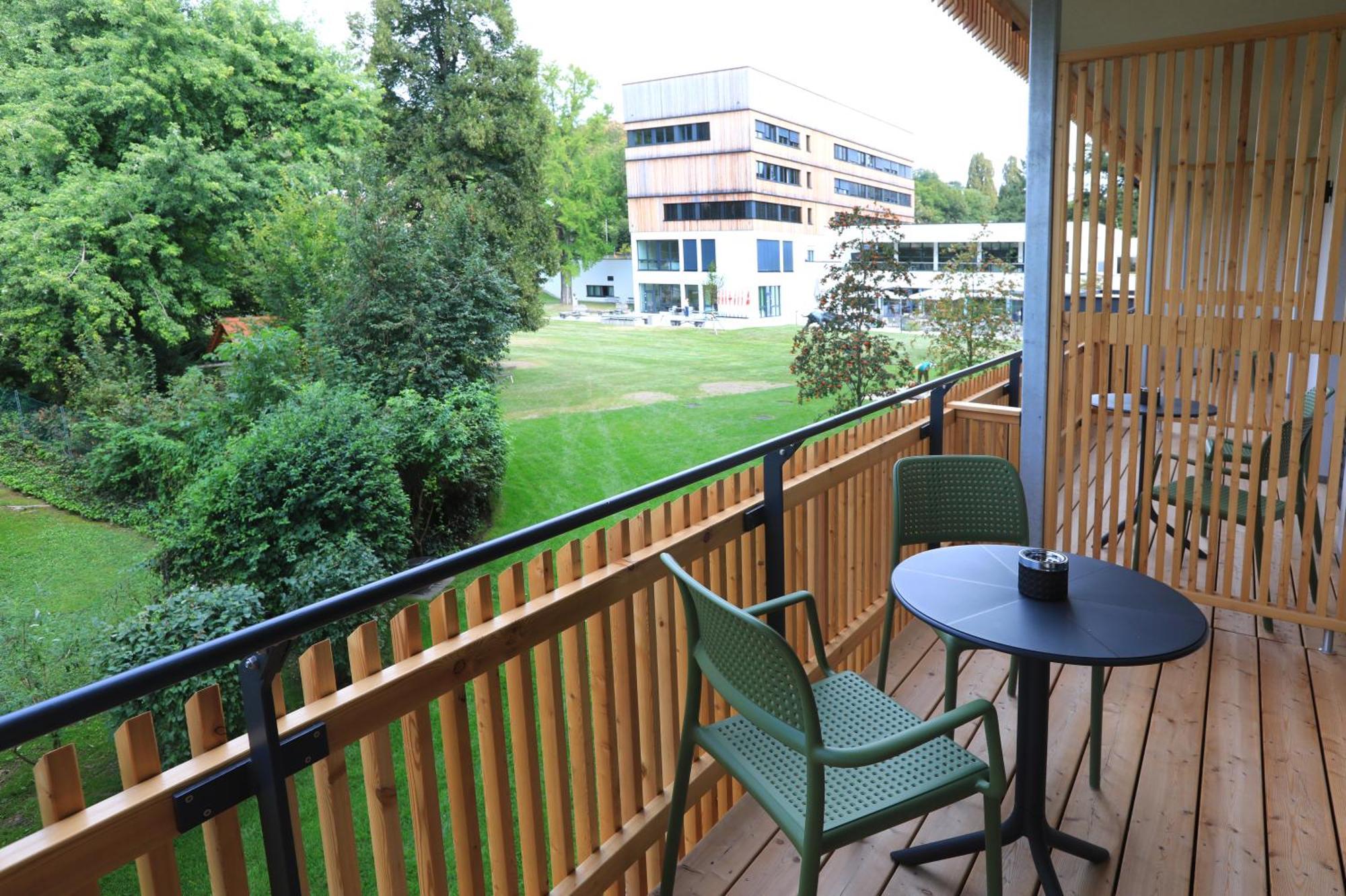Hotel Steiermarkhof Graz - Aus Holz Gebaut, Von Huegeln Gekuesst Dış mekan fotoğraf