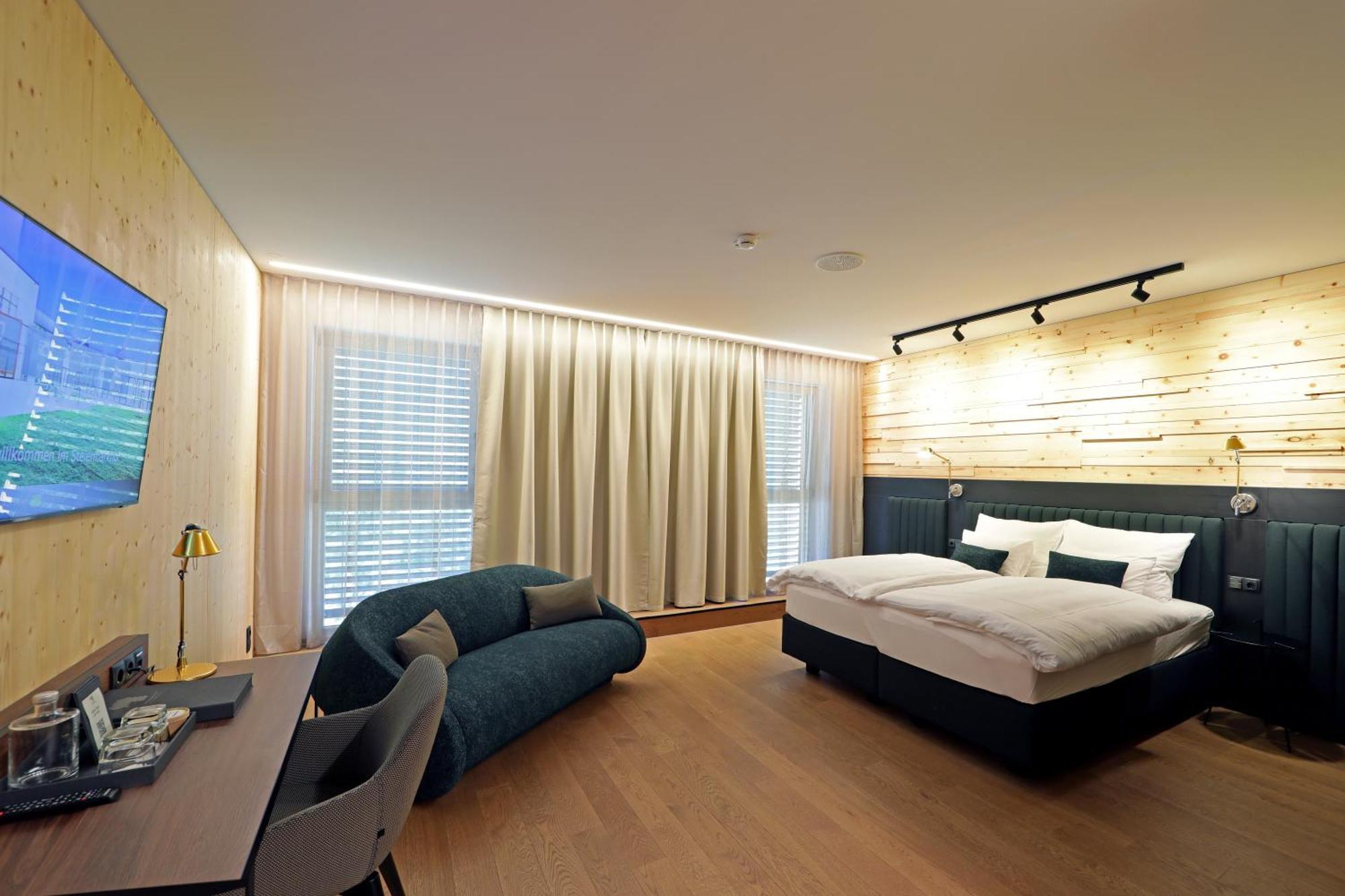 Hotel Steiermarkhof Graz - Aus Holz Gebaut, Von Huegeln Gekuesst Dış mekan fotoğraf